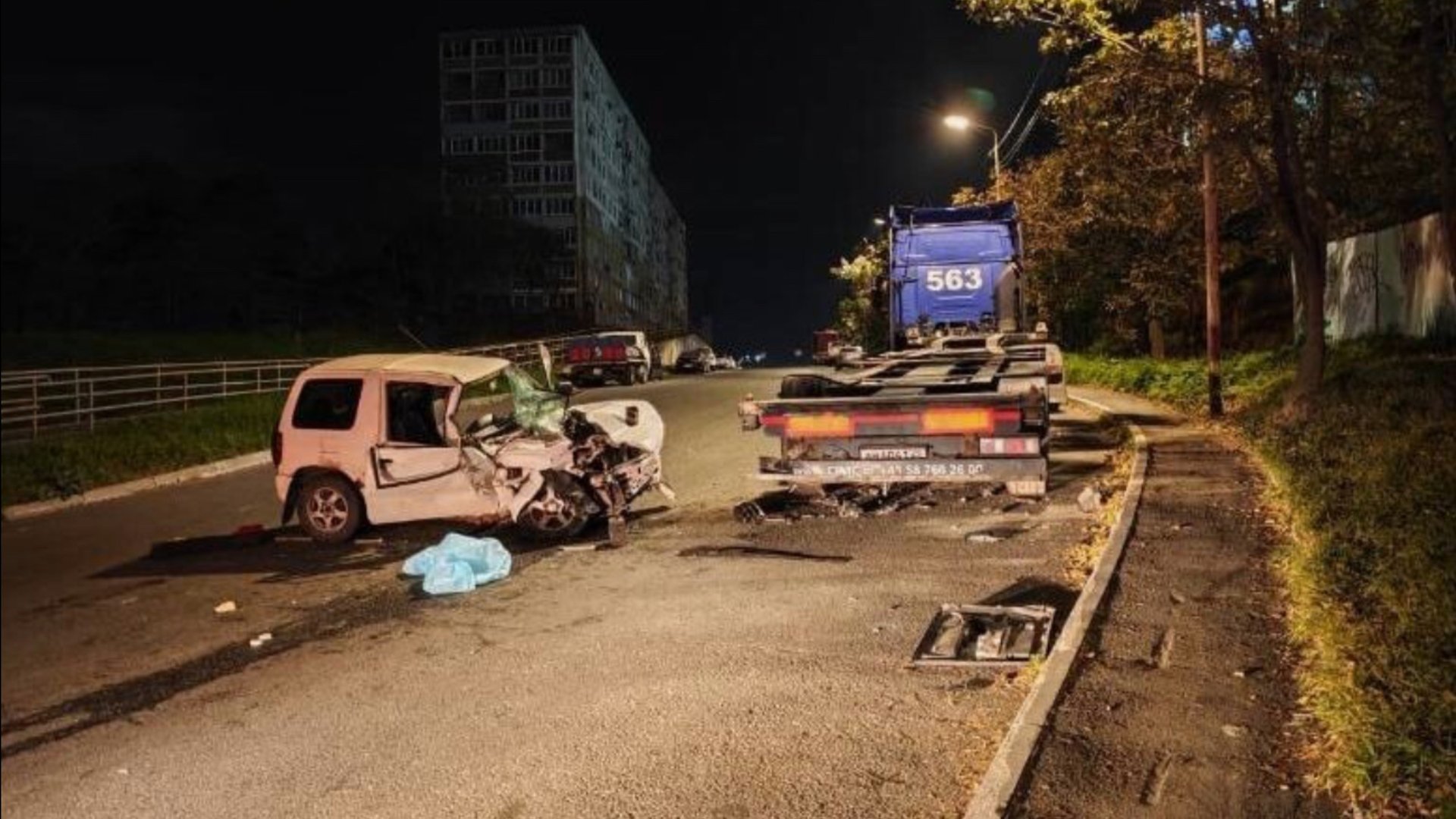 Аварии и ДТП НА ДОРОГАХ — летуны и водятлы не видят куда едут смотреть онлайн