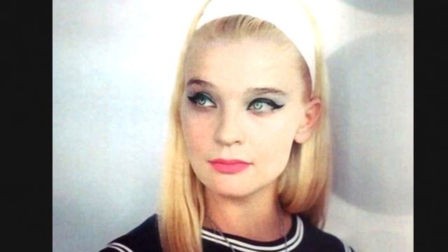 Светлана. ЭТОТ ХИТ УЖЕ ПОЛВЕКА БУДОРАЖИТ ДУШИ, БУДТО БЫЛ НАПИСАН ВЧЕРА смотреть онлайн