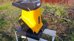 Измельчитель садовый электрический EСS-2700, 2700 Вт, 40 мм// Denzel. Обзор в работе!