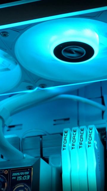 Lian Li HydroShift LCD 360 — Тихая СЖО с Экраном и Новой Системой Охлаждения! смотреть онлайн