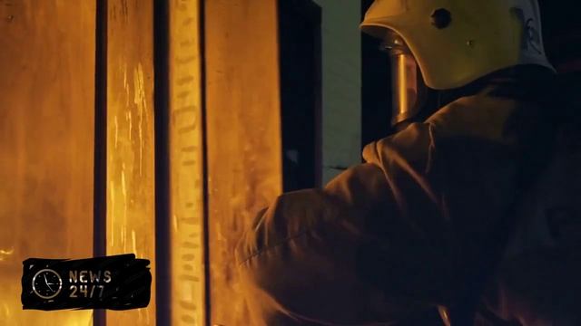 В жилом доме в Красноярском крае полностью ликвидирован пожар смотреть онлайн