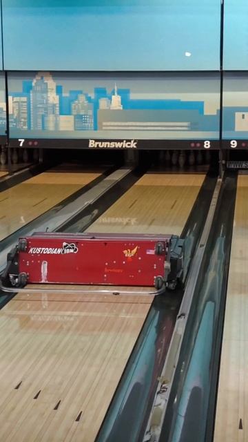 Покрытие маслом дорожки для боулинга смотреть онлайн