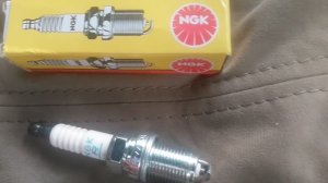 Комплект свечей зажигания NGK 3783 BKR6ES