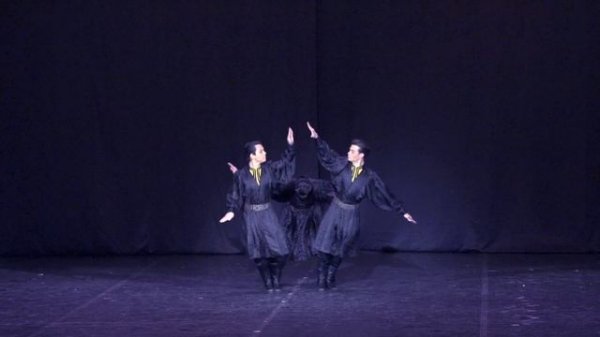 Балет Моисеева - Калмыцкий танец (Рамиль Мехдиев)