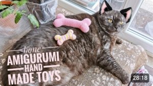 Косточка крючком / Игрушка для питомца / Брелок