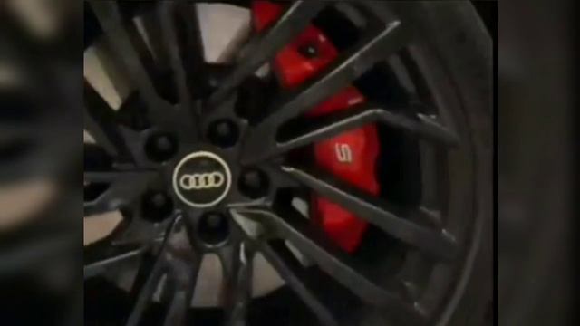 Dynamic wheel caps with AUDI logo/rings. VAG-UPGRADE.RU смотреть онлайн