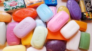 АСМР ШУРШАНИЕ. РАСКЛАДЫВАЮ И ОТКРЫВАЮ МЫЛО. ШЕЛЕСТ УПАКОВКИ.