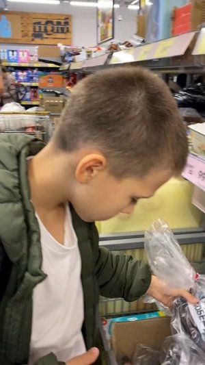 Пишите в комментариях, что бы выбрали вы? #игрушки