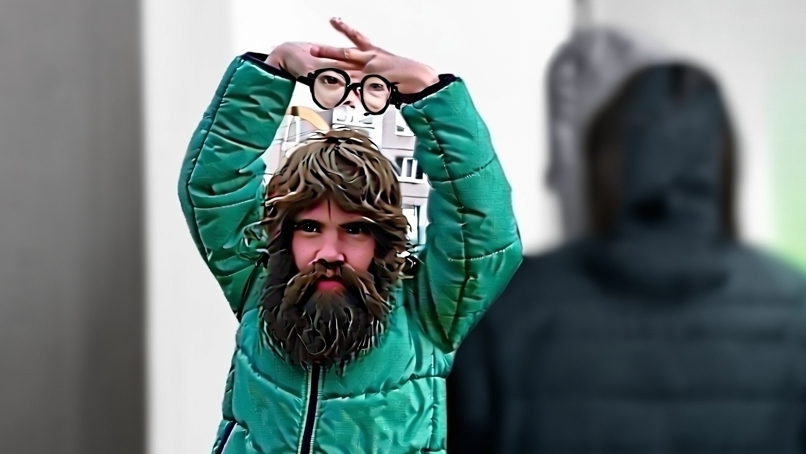 как затролить своего брата