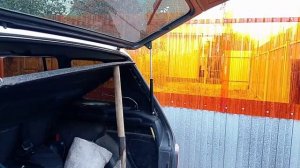 Замена газовых упоров на ниве