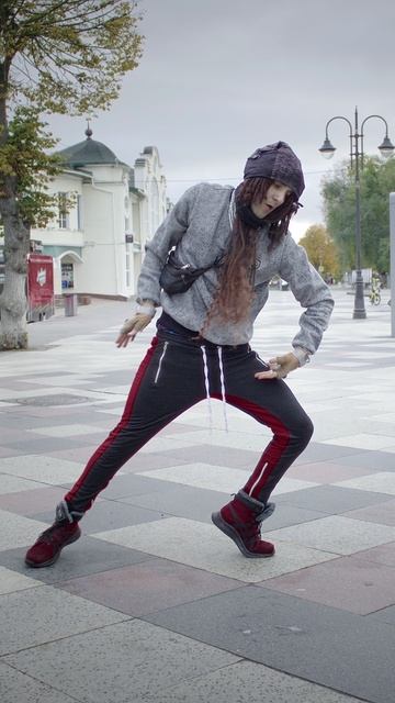 Уличные танцы Street dancing #shorts смотреть онлайн