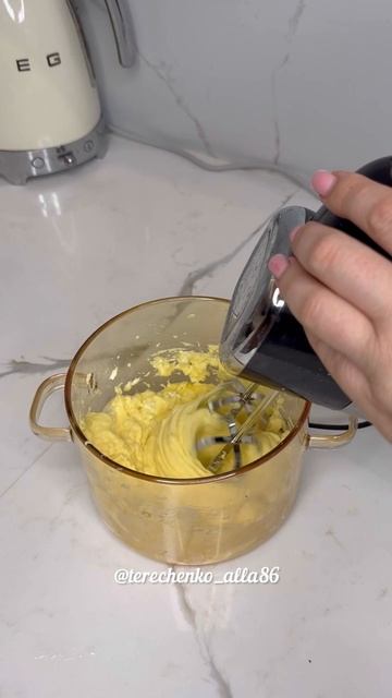 Нежный десерт без выпечки😍 смотреть онлайн