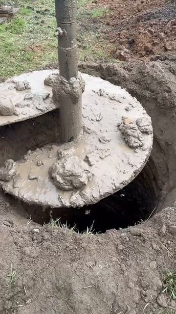 Мощнейший водонос вскрыт 🔥🔥🔥🔥Колодец в г Тверь смотреть онлайн