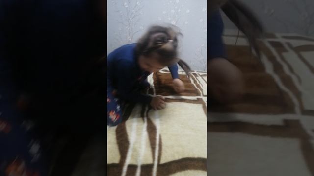 Спалили имя, и новый друг.