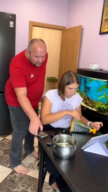 Засмотрелась))) смотреть онлайн