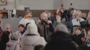 МЫ ПОБЕДИМ /ТОЛЬКО ЗА РОССИЮ/ ЯРОСЛАВ СУМИШЕВСКИЙ /Флешмоб в Москве на Ярославском вокзале