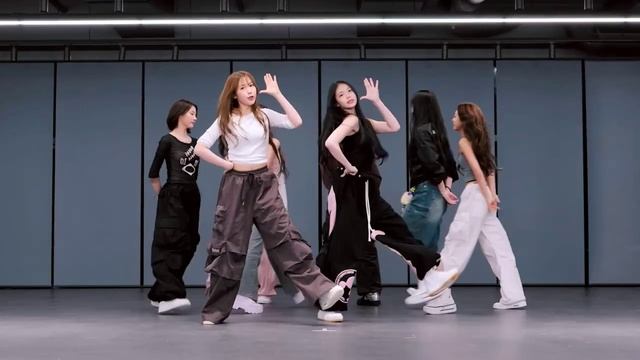 ||Pretty Please - Hearts2Hearts|| 
[[Mirror Dance]]