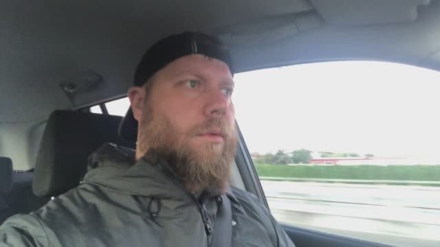 Рыбалка в Пирогово. Зрелищные поклевки на поверхностные приманки.