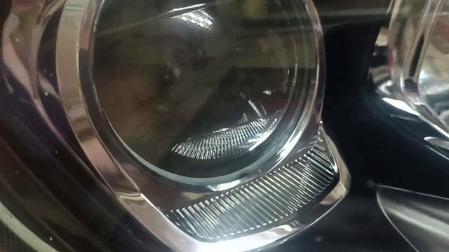 Сверхмощный свет на Пежо 4008 смотреть онлайн