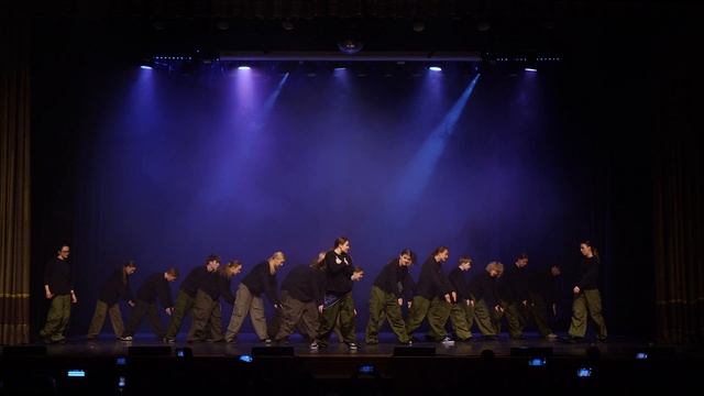 UJEN DANCE COMPANY смотреть онлайн