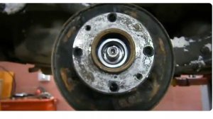 Лада Калина - замена заднего ступичного подшипника.