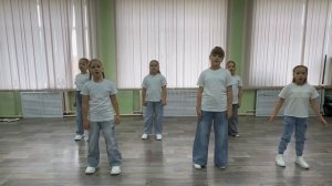 Младший ансамбль "Мята". Произведение - "Автомобили".