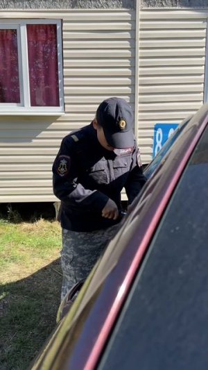 Лёлик угоняет машину