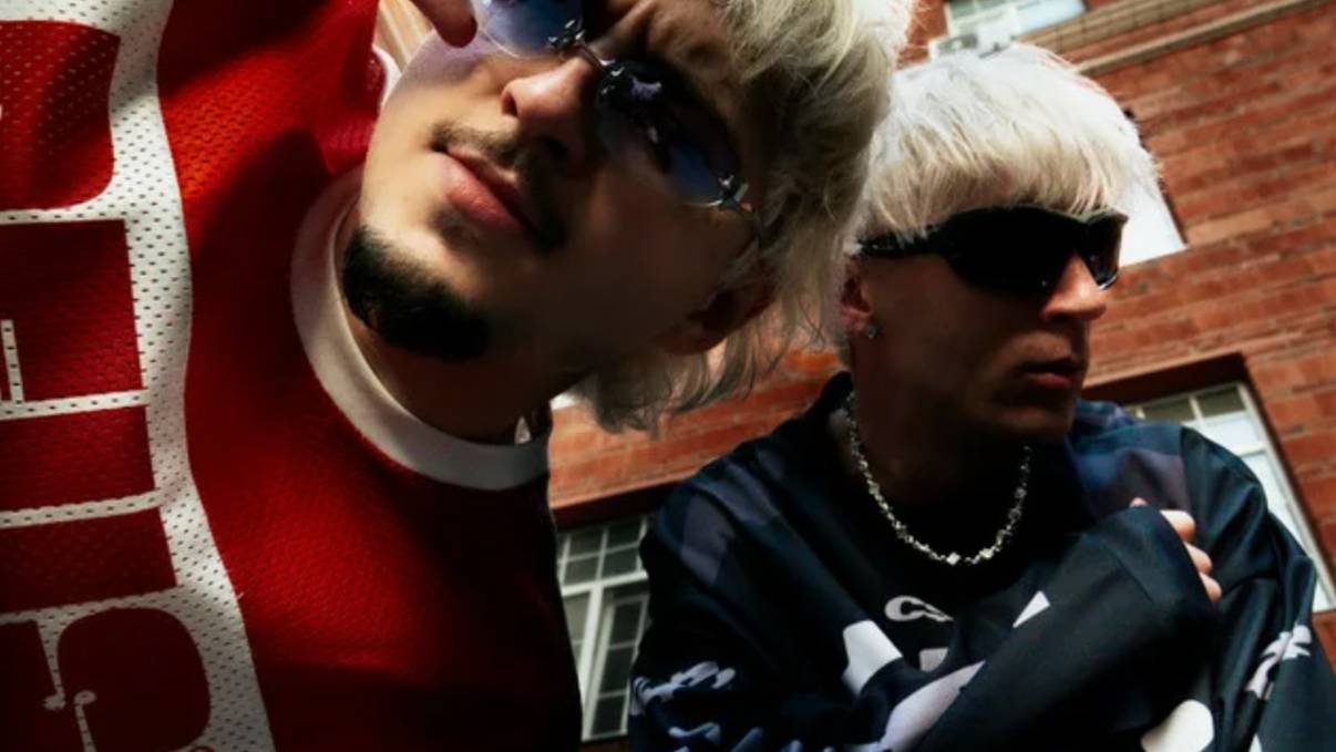 КлоуКома, SQWOZ BAB (Bass Club Production) — КОЛПАКИ