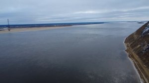 Строительство моста через реку Лену.