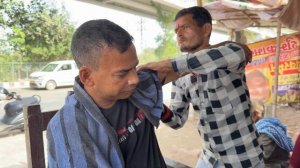 Бедный Индийский уличный парикмахер Делает БЕЗУМНЫЙ массаж для снятия стресса ✨ Магия