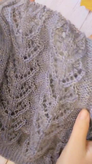 🧶Мои продвижения процесса🧶
❤️Теплый и уютный жилет для Мамочки❤️
#вяжусelenaq1972 #вязаниеспицами смотреть онлайн