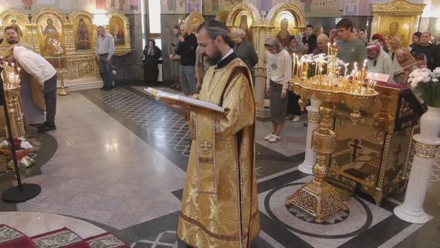 ✨Апостольское чтение (12.10.2025) смотреть онлайн
