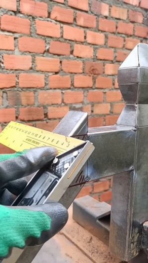 Как сварить 💥 трубы под углом  📏