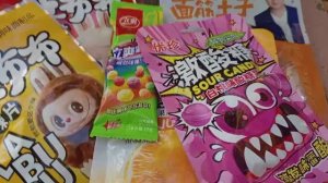 Подарок от подружки. Посмотрим, что там? Влог Ксюши.