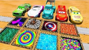 Машинки Pixar Молния Маккуин против гигантских ям-ловушек! Смогут ли машинки выдержать сумасшедшие и