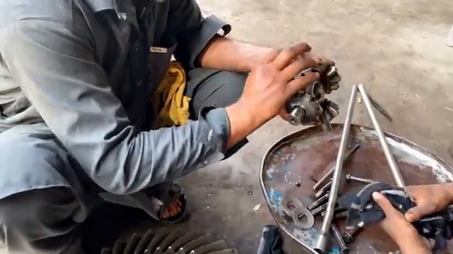 Ремонт дифференциала грузового автомобиля смотреть онлайн