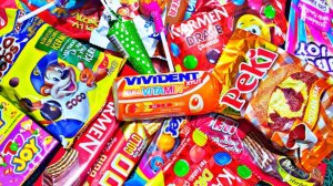 ЧТО КУПИТЬ В ПЯТЁРОЧКЕ? - МЕГА ШОПИНГ! ПОКУПАЕМ КУЧУ СЛАДОСТЕЙ. Видео для детей