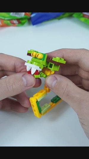 Кобра из акции Зверятыши в Магните.