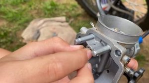 Течёт карбюратор на Питбайк