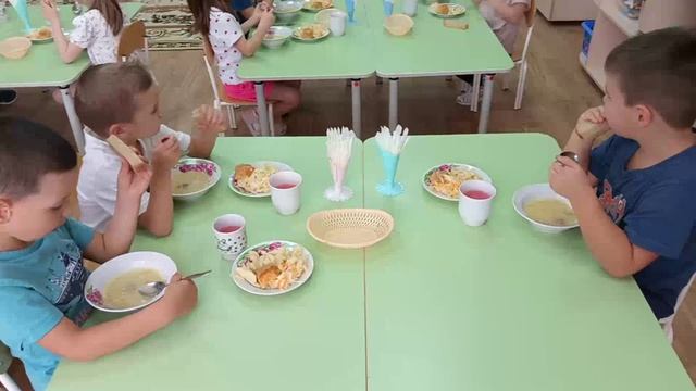 Завтрак, обед. 13.10.2025 смотреть онлайн