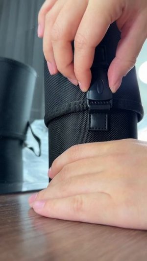 Удобный тубус для кистей