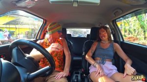 Девушка ждала Богатого а приехал Шепелявый Рыбак 😂 Пранк в авто прикол юмор и Сахар Тв 🔥