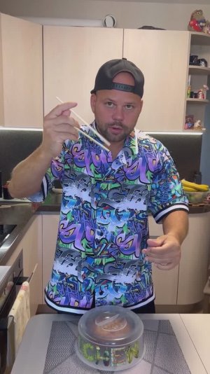 Как научится пользоваться палочками