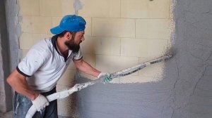 МЕХАНИЗИРОВАННАЯ ШТУКАТУРКА ВНУТРЕННИХ СТЕН ИЗ ГАЗОБЕТОНА