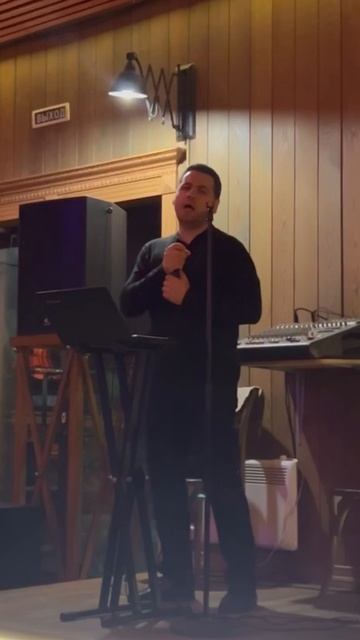 ВЛАДИСЛАВ ОГАНОВ- Красивая история ( кавер А.Черкасов)