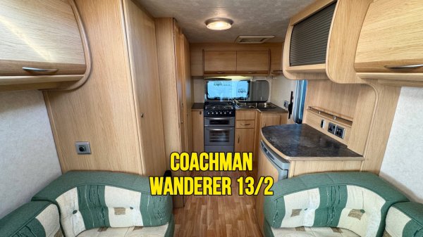 Первый Caravan | Обзор планировки кемпера для двоих - Coachman Wanderer 13/2