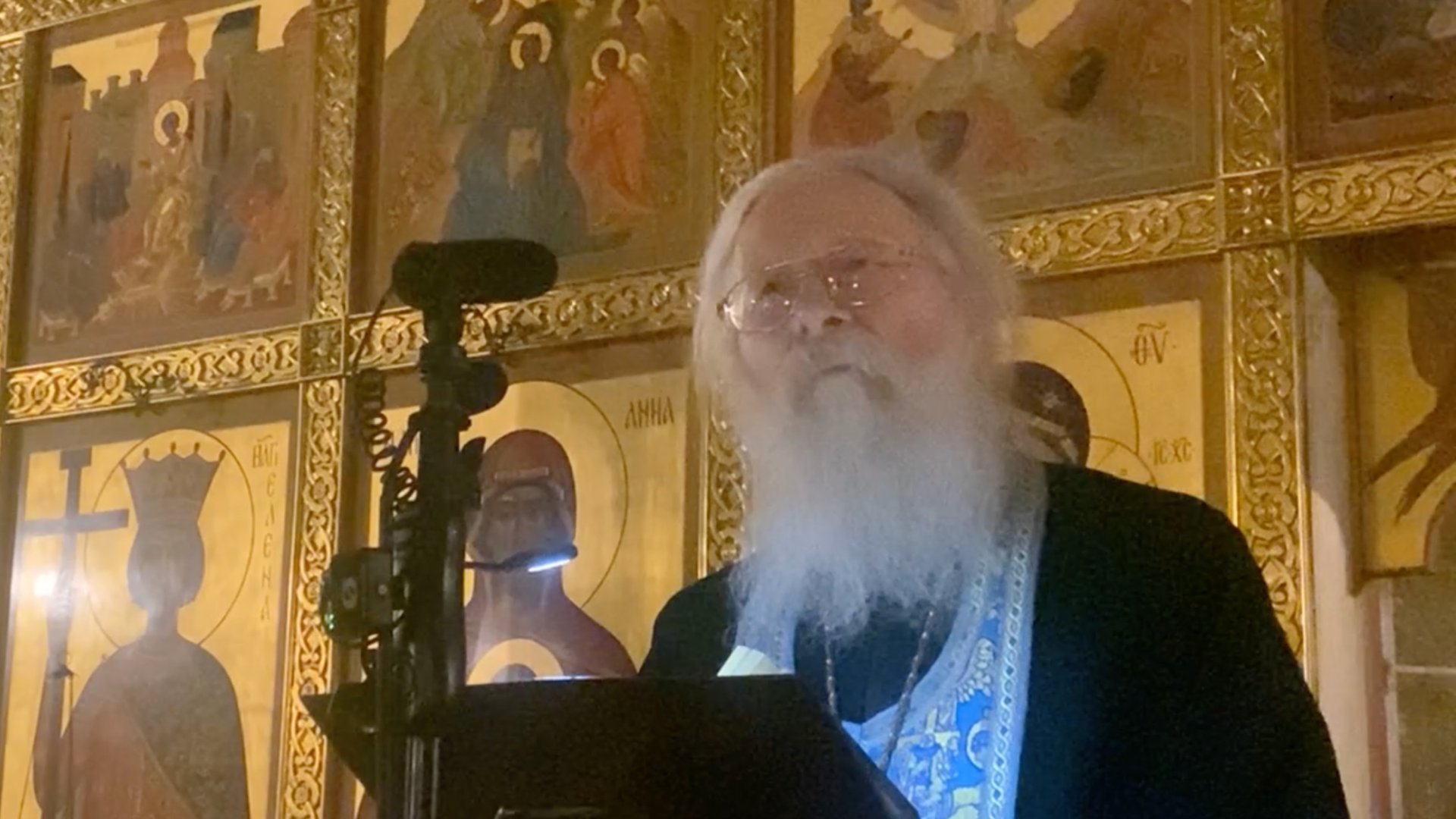 Цветник духовный. Дружба. Размышления протоиерея Геннадия Фаста на Всенощном бдении 13.10.2025 смотреть онлайн