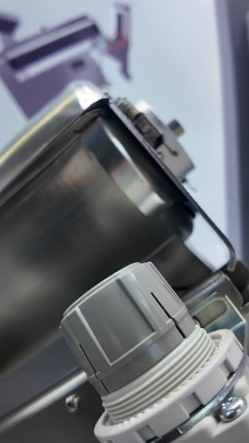 Minipress.ru Автоматическая система фасовки в стерильные контейнеры смотреть онлайн