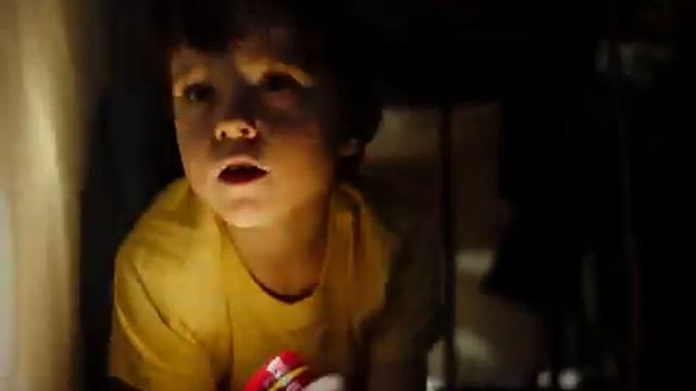 Трейлер фильма "Сущность". Горе приходит с перьями. Иногда боль принимает форму смотреть онлайн