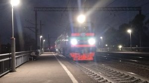 2ТЭ25КМ - 0767 резервом проследует платформу Которосль.